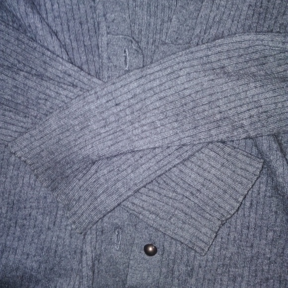 Club Monaco Womens SZ M Gray Cashmere V-Neck Military Button Up Cardigan - Picture 6 of 6